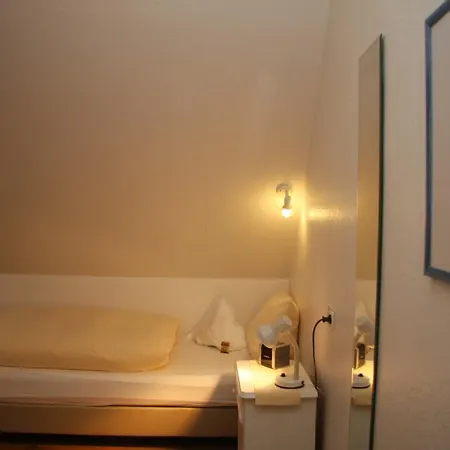 Christiansen Πανσιόν 3*